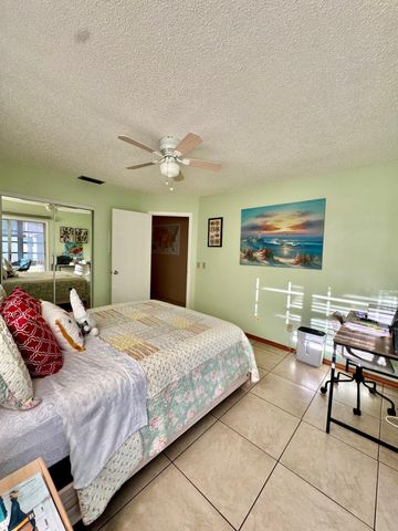 12 Lake Vista Trl Apt 201, Port St Lucie, FL 34952
