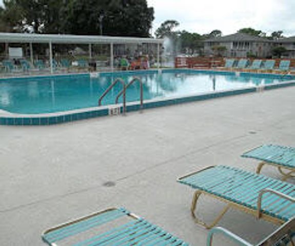 12 Lake Vista Trl Apt 201, Port St Lucie, FL 34952