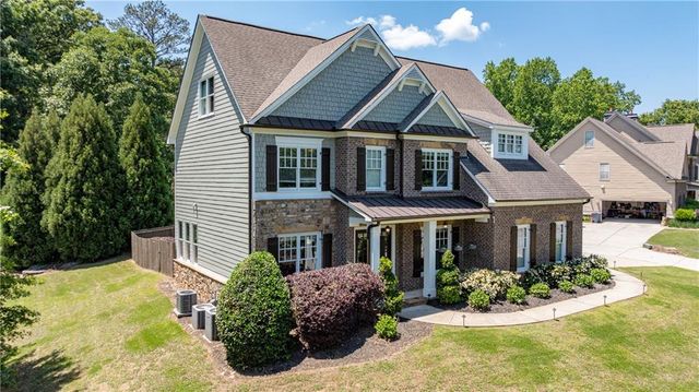 940 Lake Charles Drive, Roswell, GA 30075