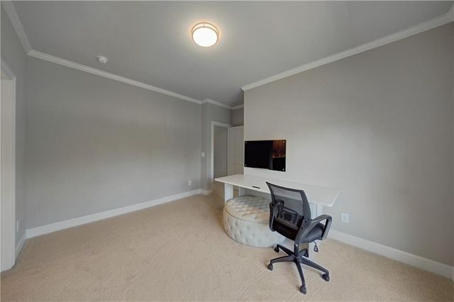 940 Lake Charles Drive, Roswell, GA 30075