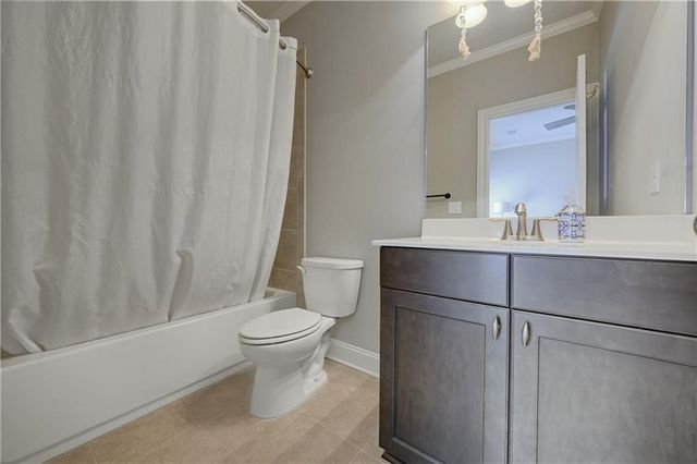 940 Lake Charles Drive, Roswell, GA 30075