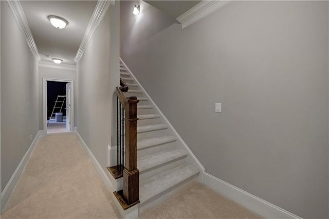 940 Lake Charles Drive, Roswell, GA 30075