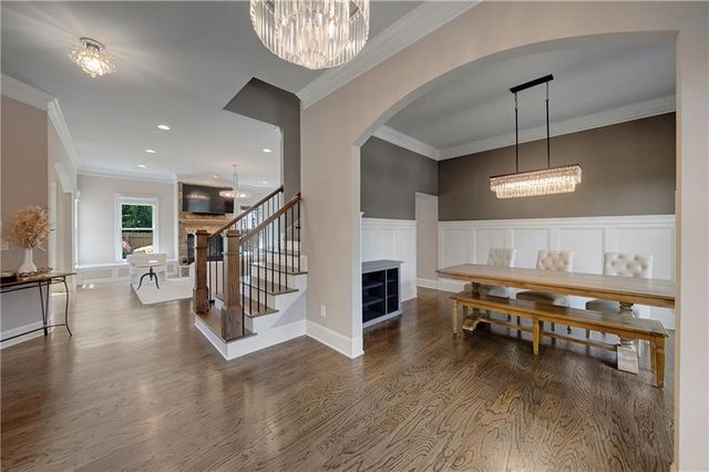 940 Lake Charles Drive, Roswell, GA 30075