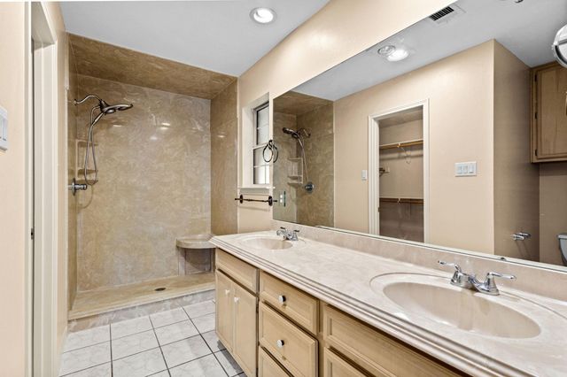 311 Peppertree, Village Mills, TX 77663