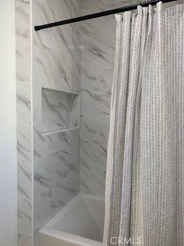 247 N New Hampshire, Los Angeles, CA 90004