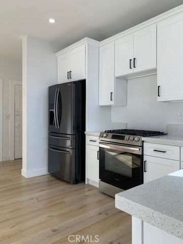 247 N New Hampshire, Los Angeles, CA 90004