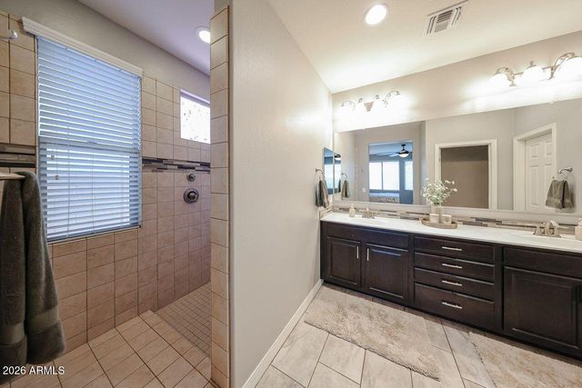 10049 W ANGELS Lane, Peoria, AZ 85383