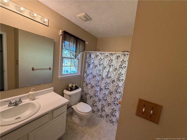 5705 Kingstree Drive, Fayetteville, NC 28304