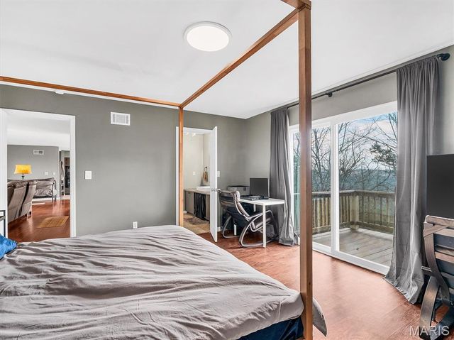 2657 Highway N, Pacific, MO 63069