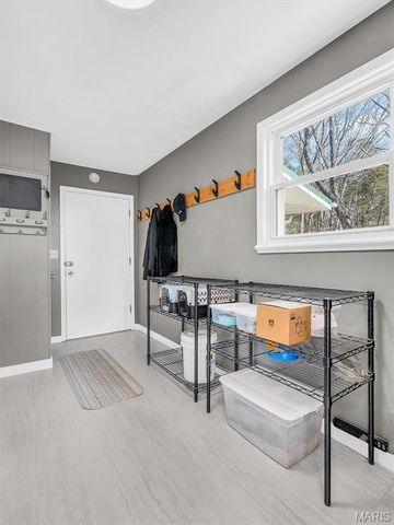 2657 Highway N, Pacific, MO 63069