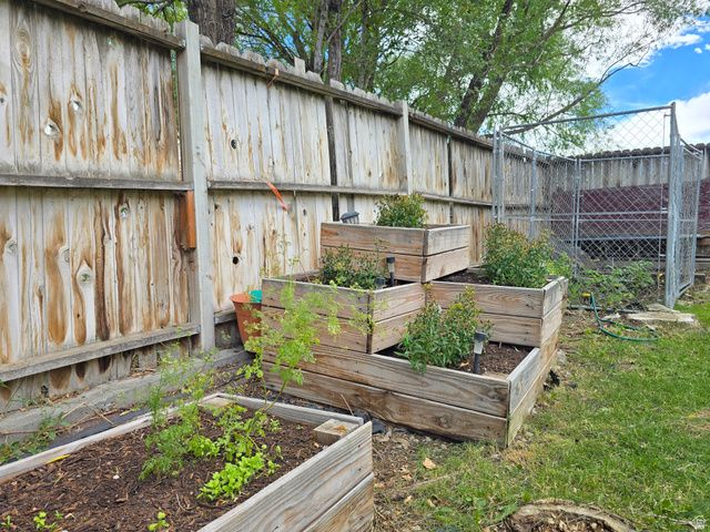 986 E 200 S, Brigham City, UT 84302
