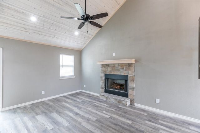 708 W 1st Street, Coleman, TX 76834