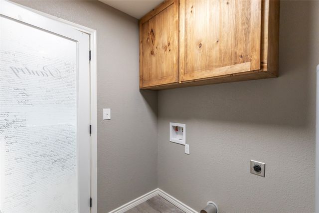 708 W 1st Street, Coleman, TX 76834