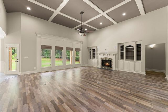 1178 Antrim Glen Drive, Hoschton, GA 30548