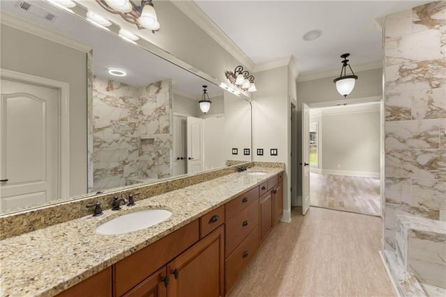 1178 Antrim Glen Drive, Hoschton, GA 30548