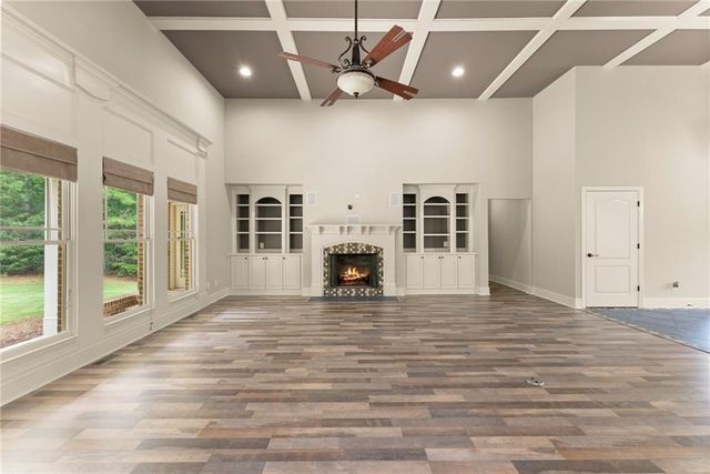 1178 Antrim Glen Drive, Hoschton, GA 30548