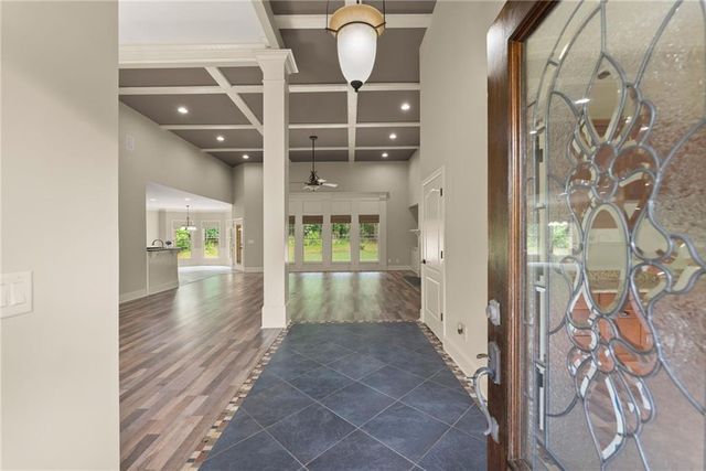 1178 Antrim Glen Drive, Hoschton, GA 30548