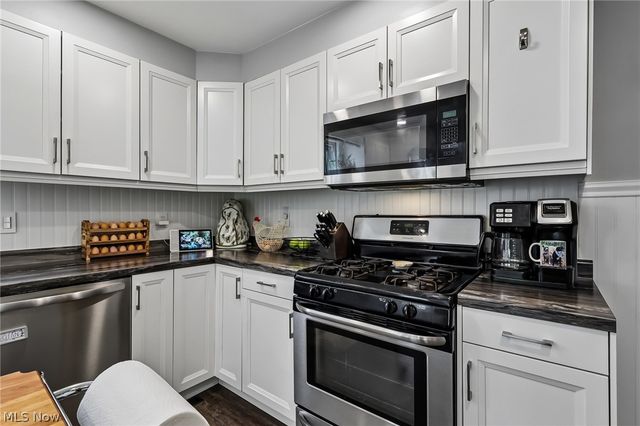 338 N Rocky River Drive, Berea, OH 44017