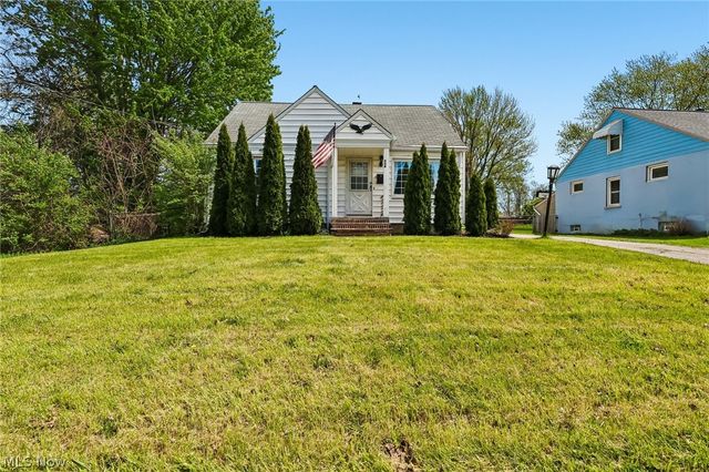 338 N Rocky River Drive, Berea, OH 44017