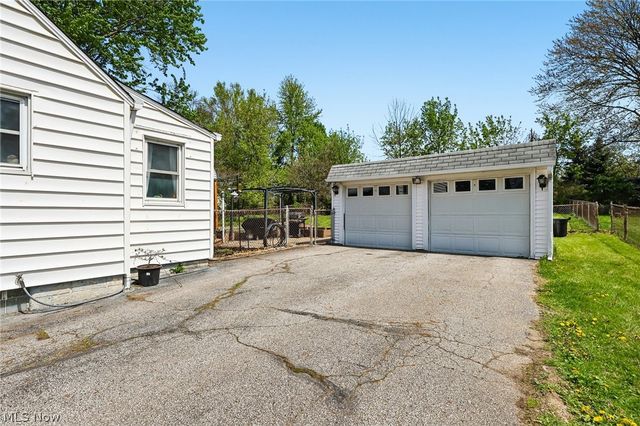 338 N Rocky River Drive, Berea, OH 44017