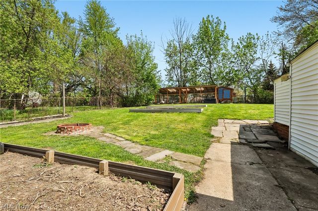 338 N Rocky River Drive, Berea, OH 44017