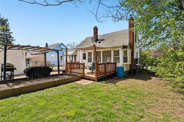 338 N Rocky River Drive, Berea, OH 44017