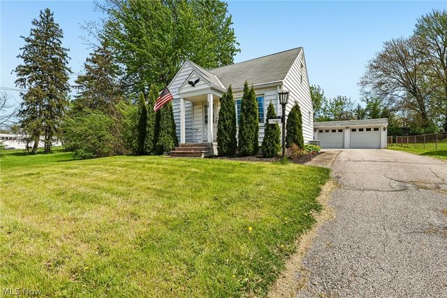 338 N Rocky River Drive, Berea, OH 44017