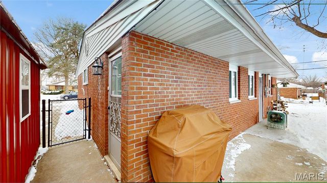 3100 Edgewood Avenue, Granite City, IL 62040