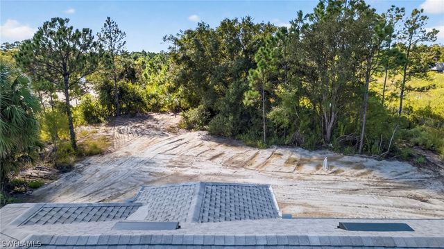 3260 60th AVE NE, Naples, FL 34120