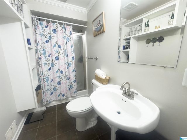 803 3RD STREET N, Clanton, AL 35045