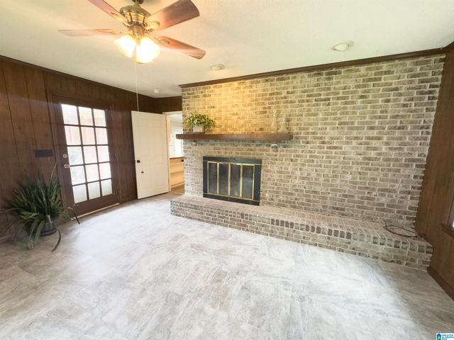 803 3RD STREET N, Clanton, AL 35045