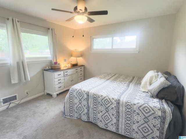 803 3RD STREET N, Clanton, AL 35045