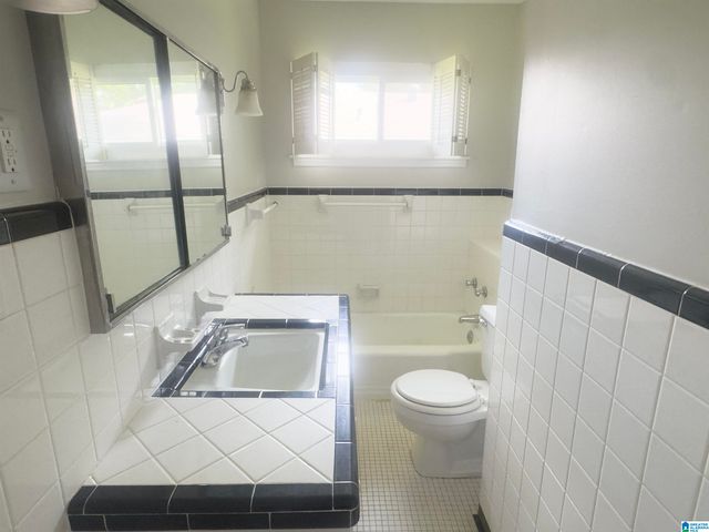 803 3RD STREET N, Clanton, AL 35045