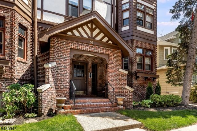 51 So. Park Street 302, Montclair Twp., NJ 07042