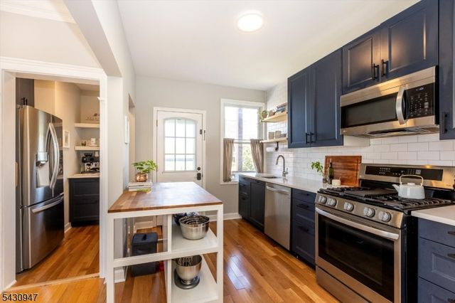 51 So. Park Street 302, Montclair Twp., NJ 07042