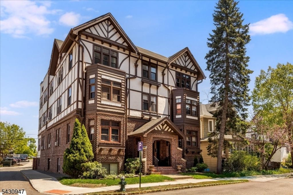 51 So. Park Street 302, Montclair Twp., NJ 07042