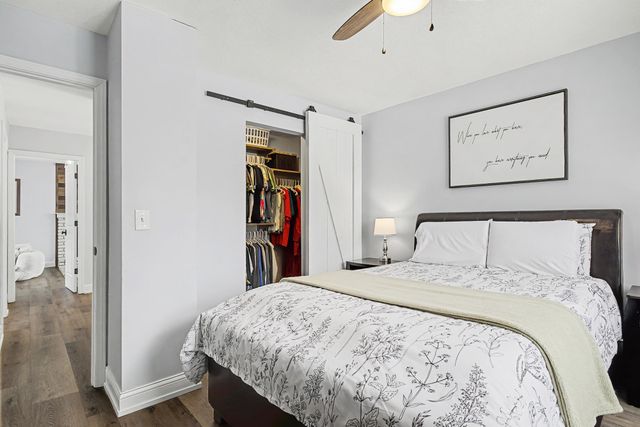 8046 Erie Spur, Chanhassen, MN 55317