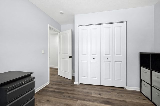 8046 Erie Spur, Chanhassen, MN 55317