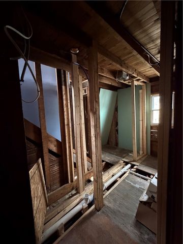 84 Stratford Park, Rochester, NY 14611