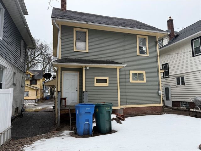 84 Stratford Park, Rochester, NY 14611