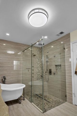 6431 Olde Moat Way, Davie, FL 33331