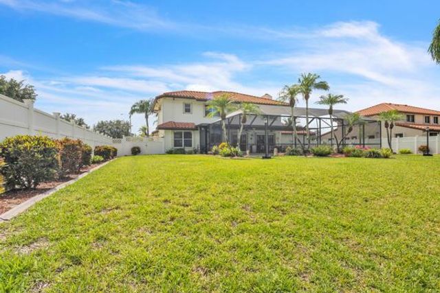 6431 Olde Moat Way, Davie, FL 33331