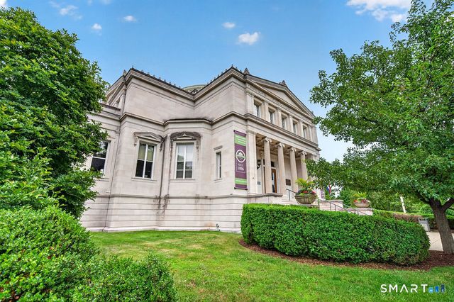 20 West End Avenue, Branford, CT 06405