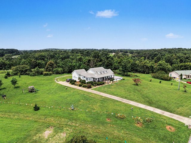 7575 South Harpeth Rd, Primm Springs, TN 38476