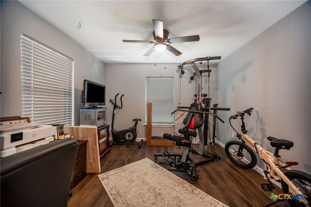 21 Mollnar Drive, Palacios, TX 77465