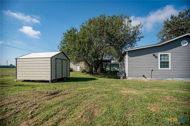 21 Mollnar Drive, Palacios, TX 77465
