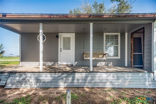 21 Mollnar Drive, Palacios, TX 77465