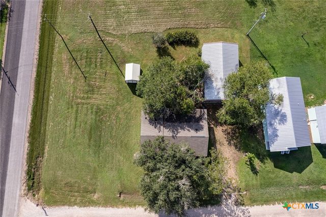 21 Mollnar Drive, Palacios, TX 77465