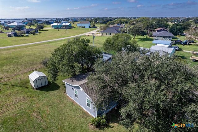 21 Mollnar Drive, Palacios, TX 77465
