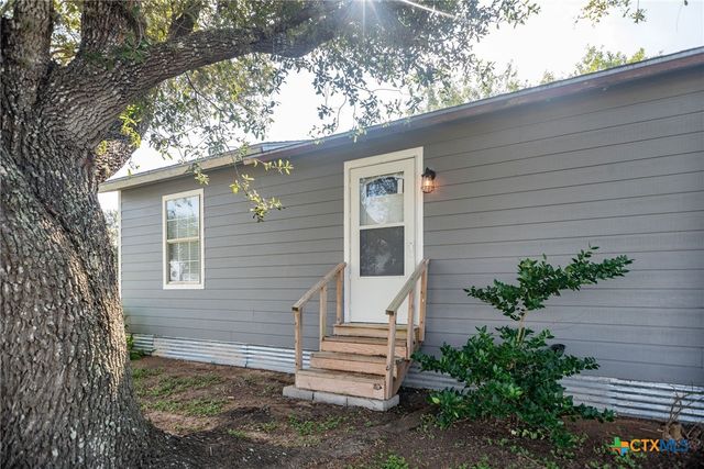 21 Mollnar Drive, Palacios, TX 77465